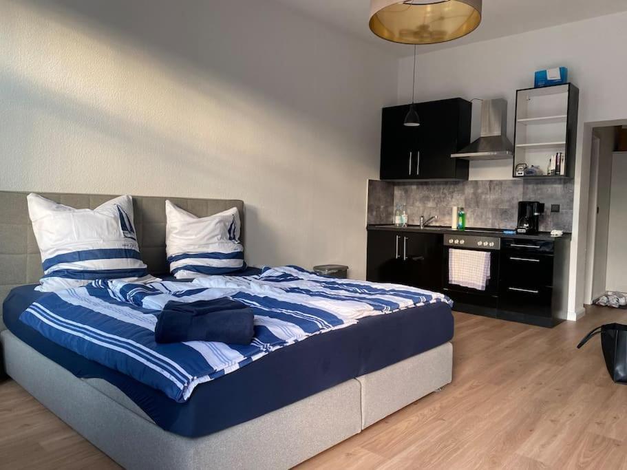 Innenstadt Refugium In Ruhiger Wasserlage+Balkon Leipzig Ngoại thất bức ảnh